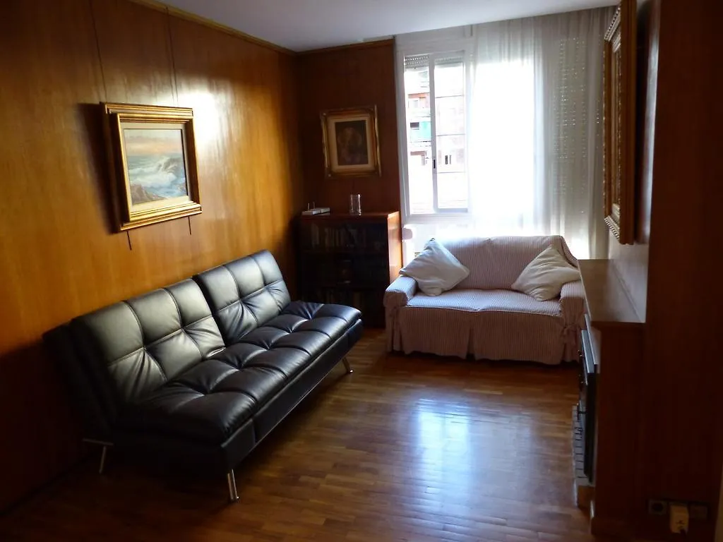 شقة فندق برشلونةفي  Gran Via Borrell Flat