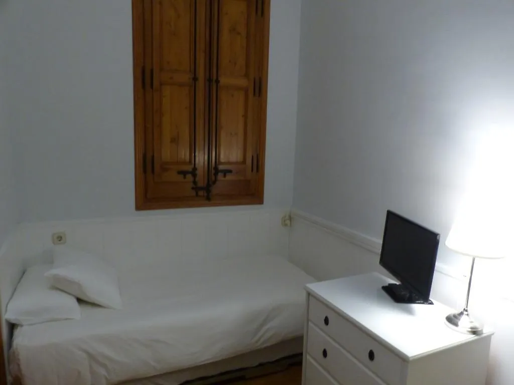 فندق برشلونةفي  Gran Via Borrell Flat 0*, برشلونة