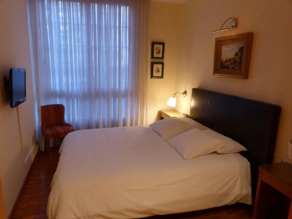 فندق برشلونةفي  Gran Via Borrell Flat برشلونة