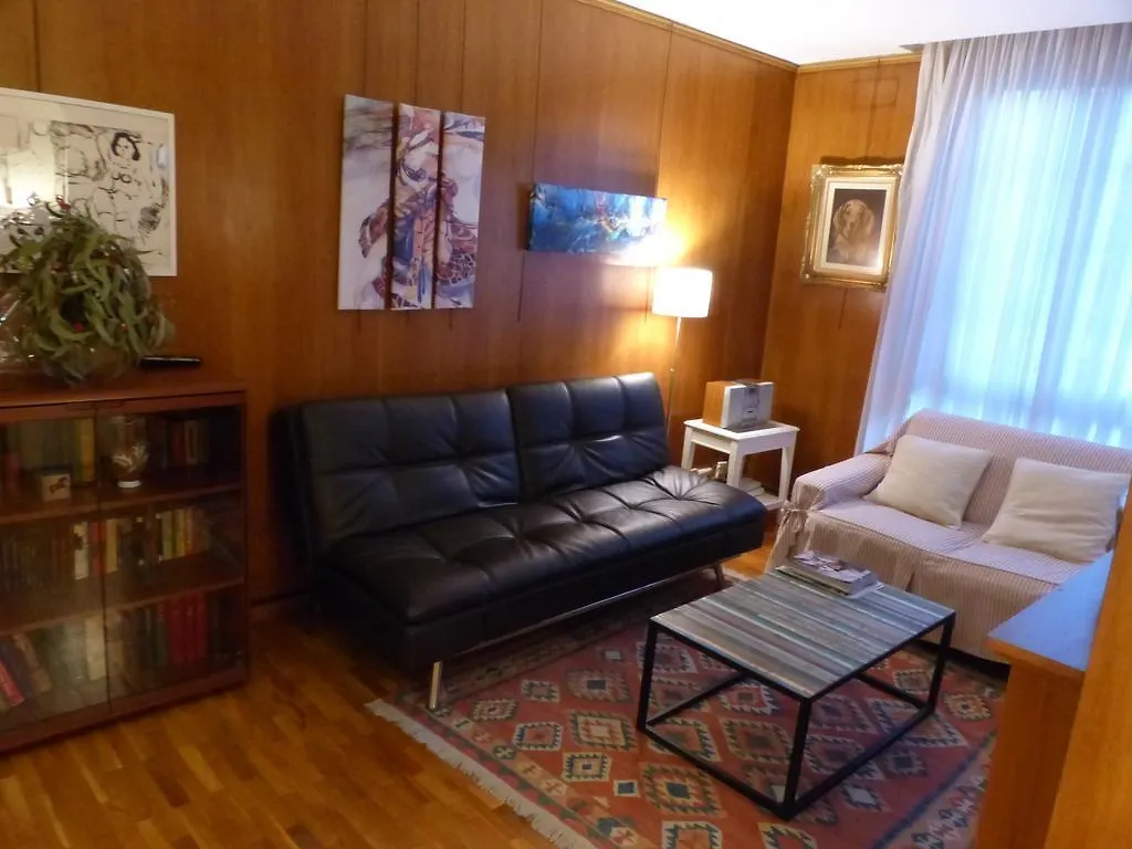 فندق برشلونةفي  Gran Via Borrell Flat شقة برشلونة