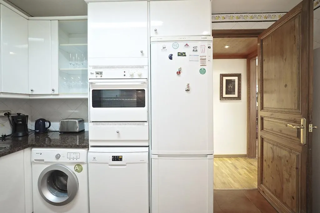 فندق برشلونةفي  Gran Via Borrell Flat