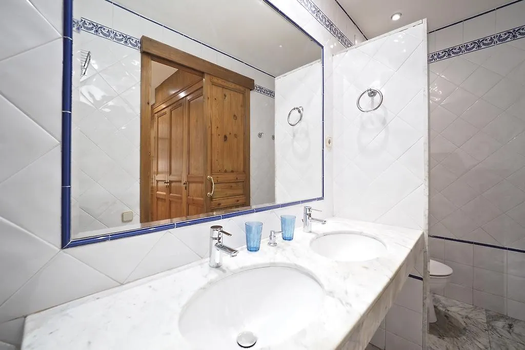 فندق برشلونةفي  Gran Via Borrell Flat برشلونة