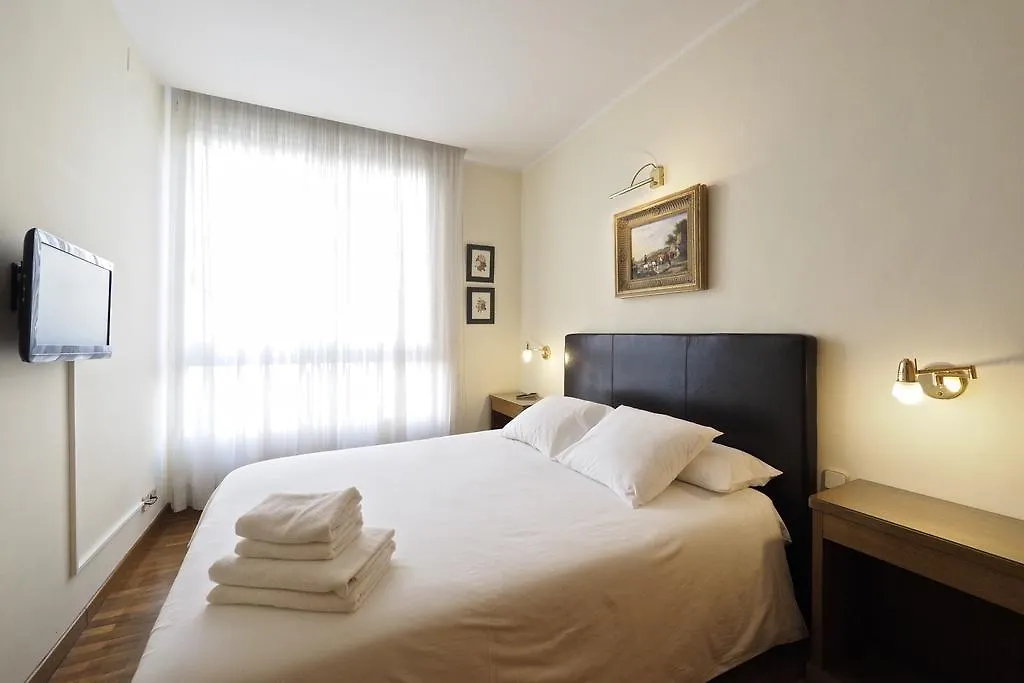 شقة فندق برشلونةفي  Gran Via Borrell Flat